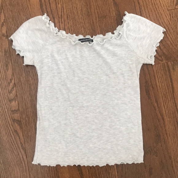Brandy Melville Tops - Brandy Melville off the shoulder tee